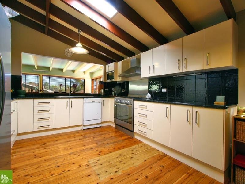 12 Kookaburra Place, Barrack Heights NSW 2528