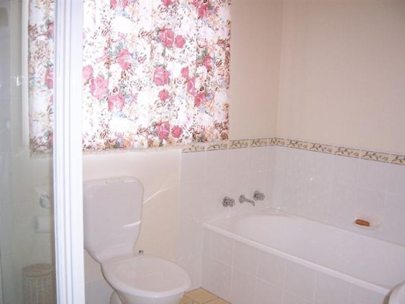 1/113 Brunderee Road, Flinders NSW 2529