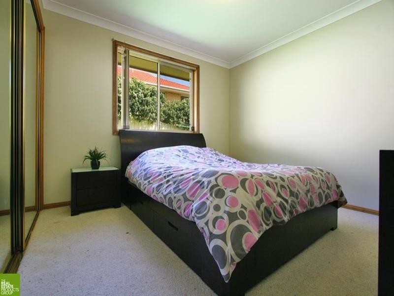 4 Menindee Close, Flinders NSW 2529