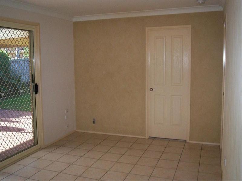 5 Liam Close, Albion Park NSW 2527