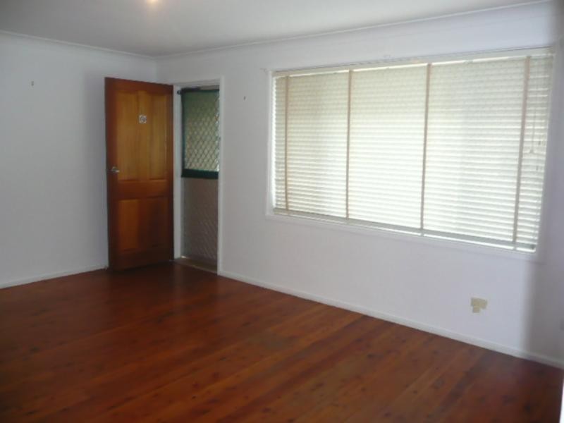 1/10 Grose Avenue, Barrack Heights NSW 2528