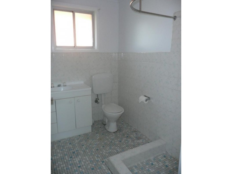 1/10 Grose Avenue, Barrack Heights NSW 2528