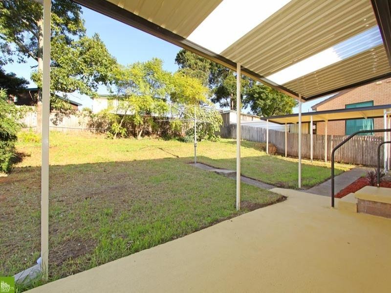1 Ikara Place, Koonawarra NSW 2530