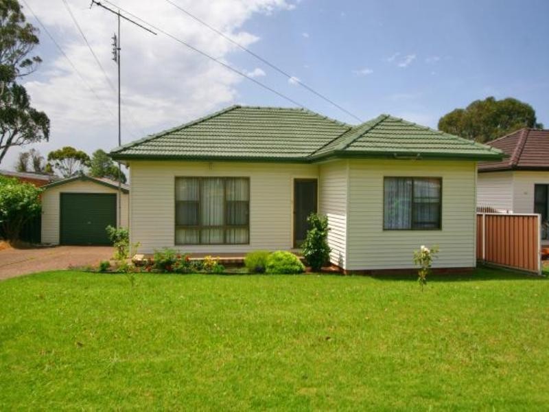 22 Cassia Street, Barrack Heights NSW 2528