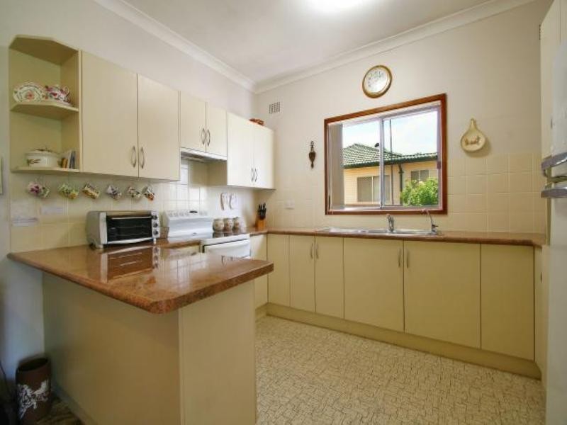 22 Cassia Street, Barrack Heights NSW 2528