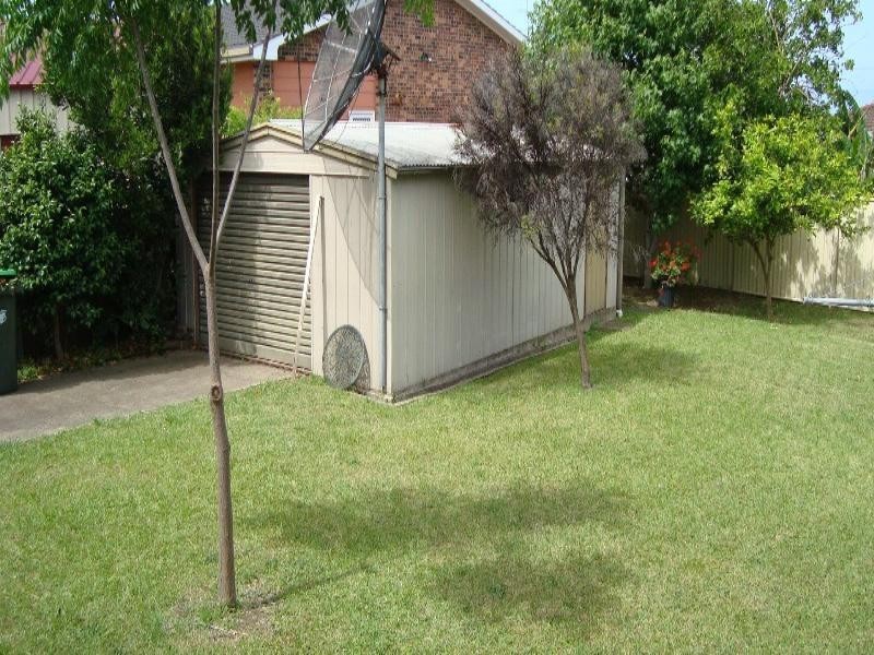 241 Shellharbour Road, Barrack Heights NSW 2528