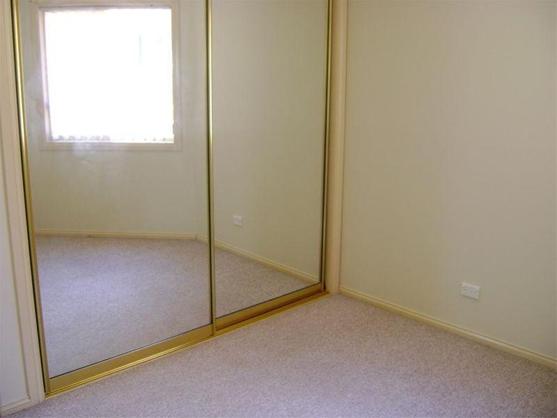 2/3 Wallaby Street, Flinders NSW 2529