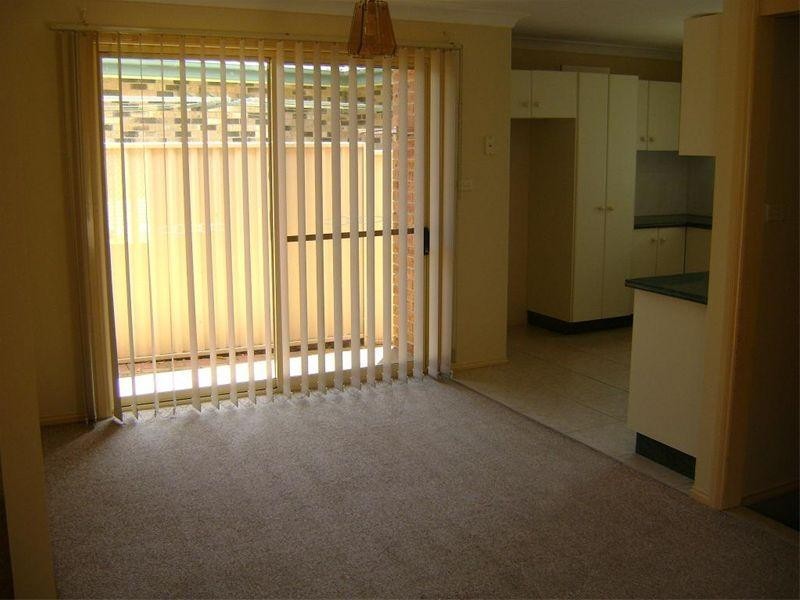 2/3 Wallaby Street, Flinders NSW 2529