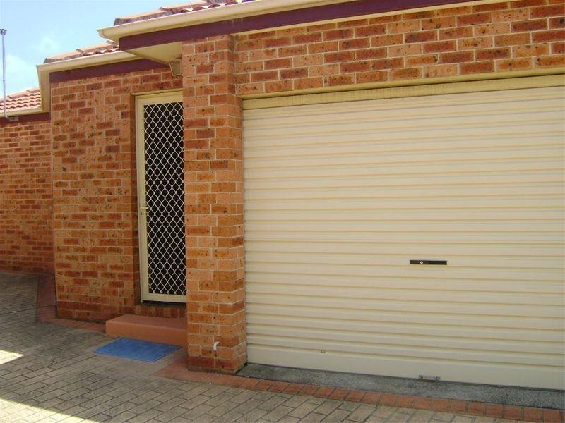 2/3 Wallaby Street, Flinders NSW 2529