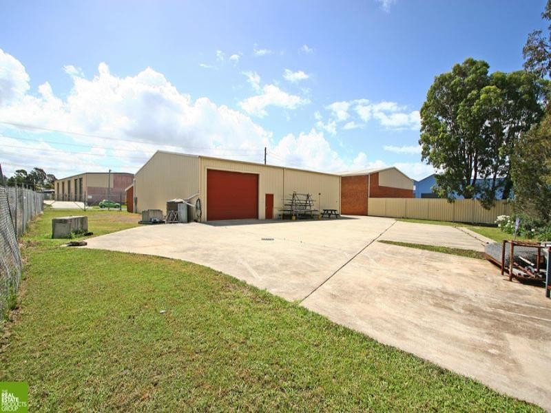 24 Sunset Avenue, Warilla NSW 2528