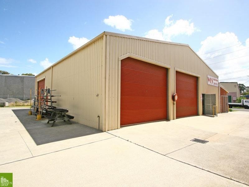 24 Sunset Avenue, Warilla NSW 2528