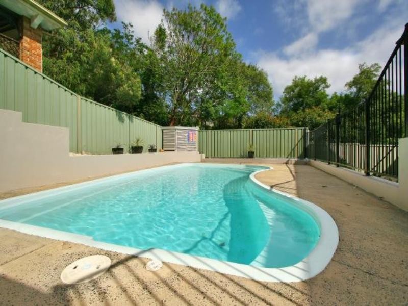 4 Ilkoara Grove, Cordeaux Heights NSW 2526