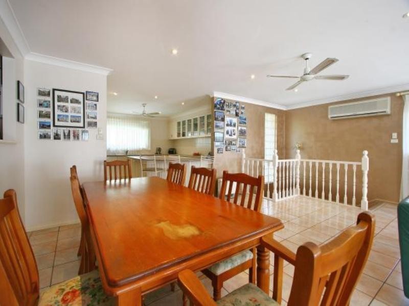 4 Ilkoara Grove, Cordeaux Heights NSW 2526