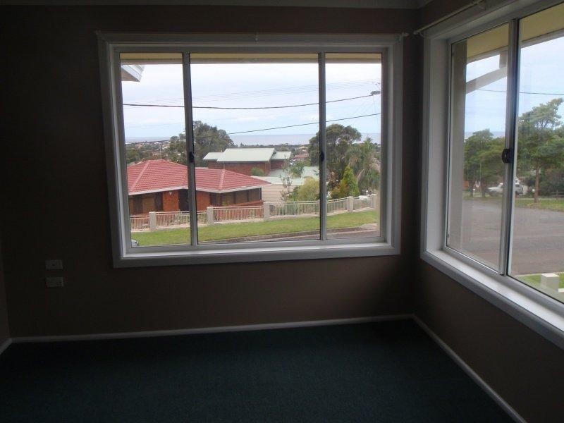 1/152 The Kingsway, Barrack Heights NSW 2528