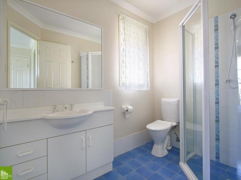10 Helen Street, Warilla NSW 2528