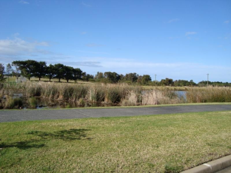 40 Brindabella Drive, Shell Cove NSW 2529