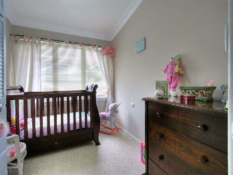 17 Davidson Street, Warilla NSW 2528