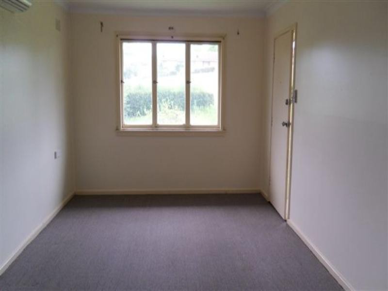 490 Northcliffe Drive, Berkeley NSW 2506