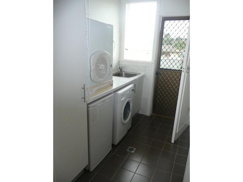 11 Irvine Street, Barrack Heights NSW 2528