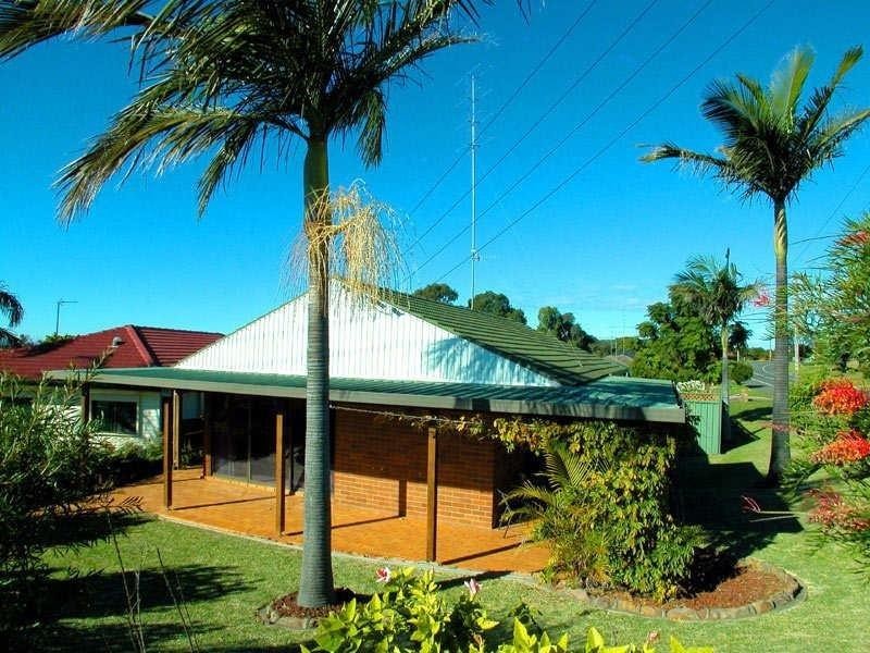 2 Scarf Avenue, Mount Warrigal NSW 2528