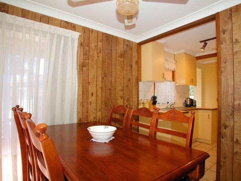 2 Scarf Avenue, Mount Warrigal NSW 2528