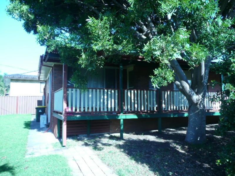 95 Madigan Boulevard, Mount Warrigal NSW 2528