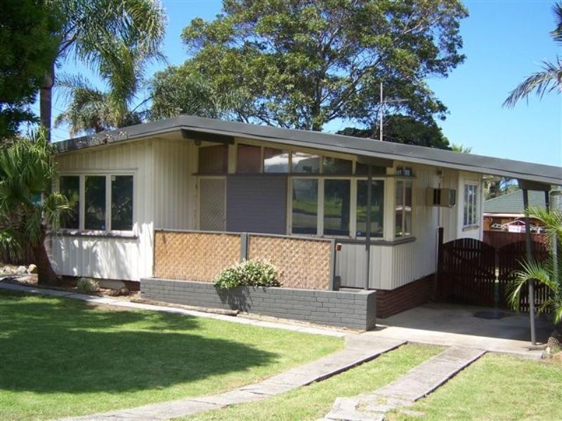 29 Marchant Crescent, Mount Warrigal NSW 2528