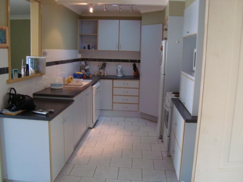 46 Bradman Avenue, Warilla NSW 2528