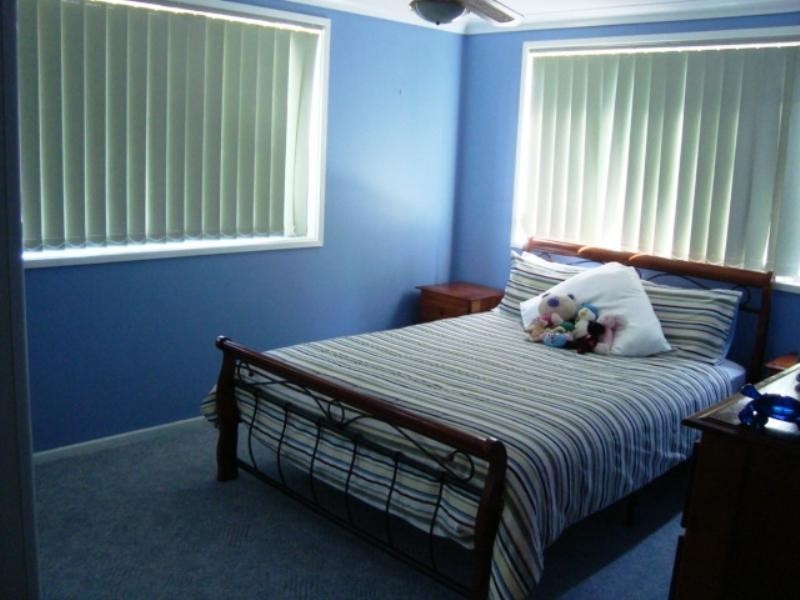 46 Bradman Avenue, Warilla NSW 2528