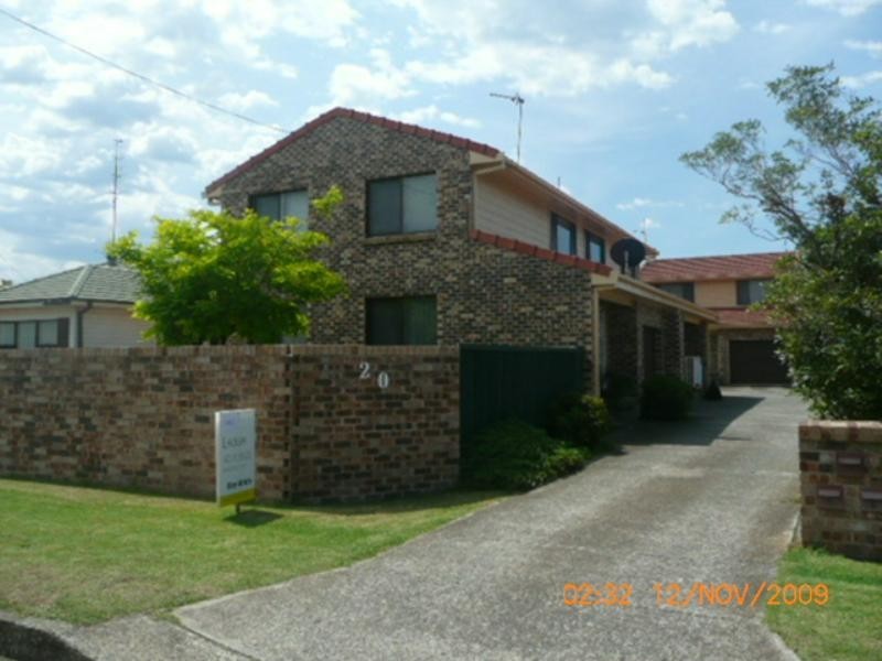 2/20 Addison Avenue, Lake Illawarra NSW 2528