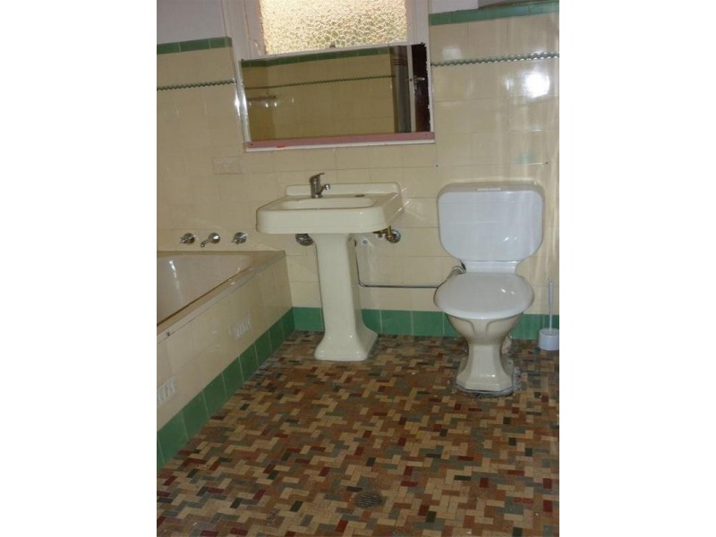 224 Princes Highway, Albion Park Rail NSW 2527