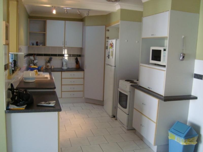 46 Bradman Avenue, Warilla NSW 2528