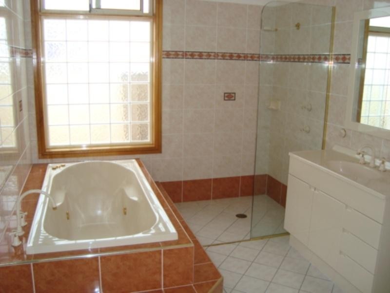 1/104 Ocean Street, Windang NSW 2528