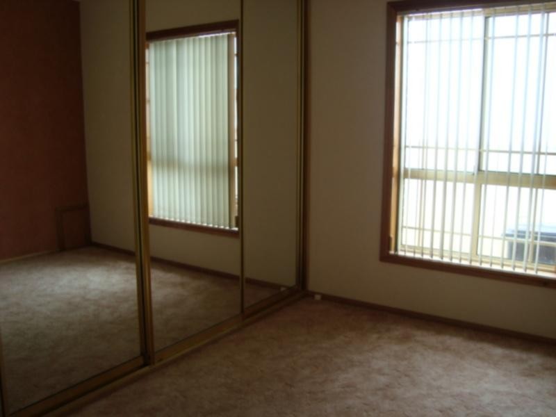 1/104 Ocean Street, Windang NSW 2528