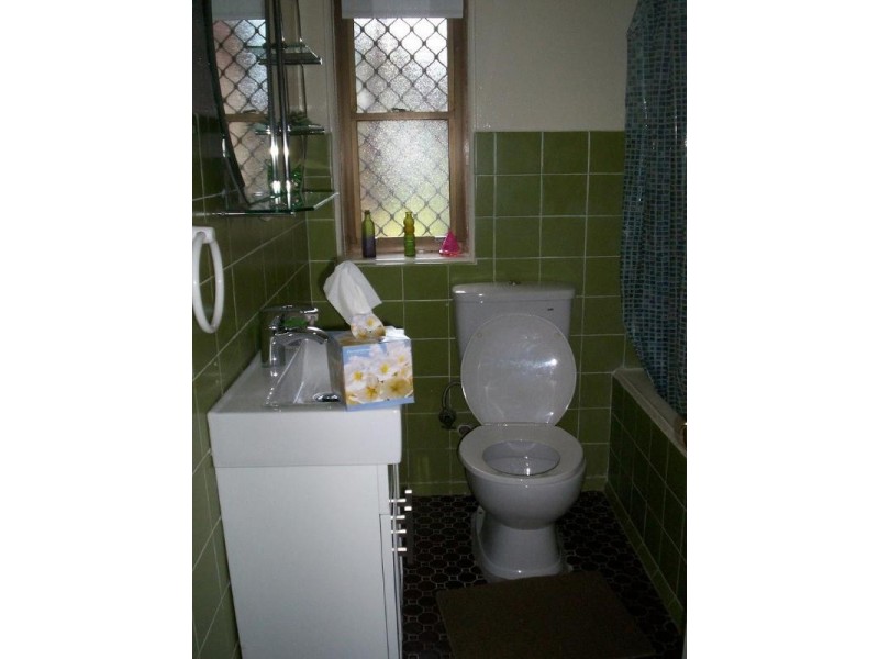 168 Northcliffe Drive, Warrawong NSW 2502