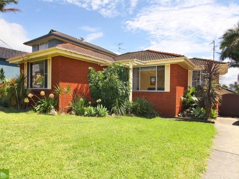 14 Charlton Street, Mount Warrigal NSW 2528