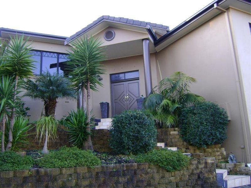 4 Ocean Beach Drive, Shellharbour NSW 2529