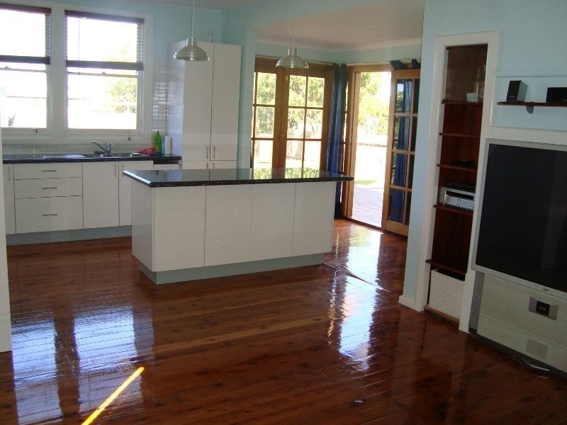 13 Edward Street, Barrack Heights NSW 2528