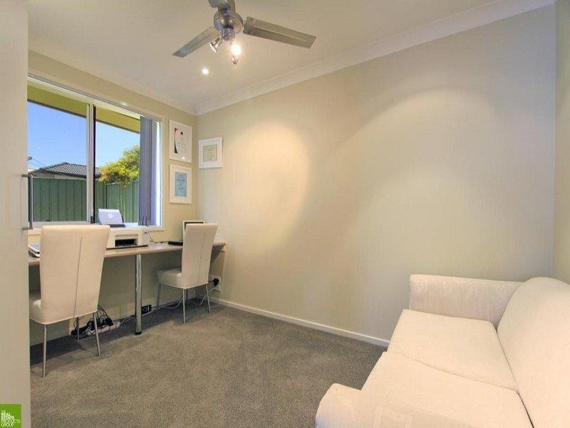 30 Clermont Crescent, Albion Park NSW 2527