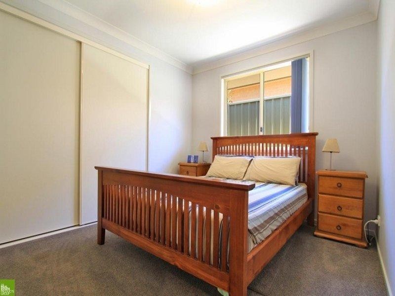 30 Clermont Crescent, Albion Park NSW 2527
