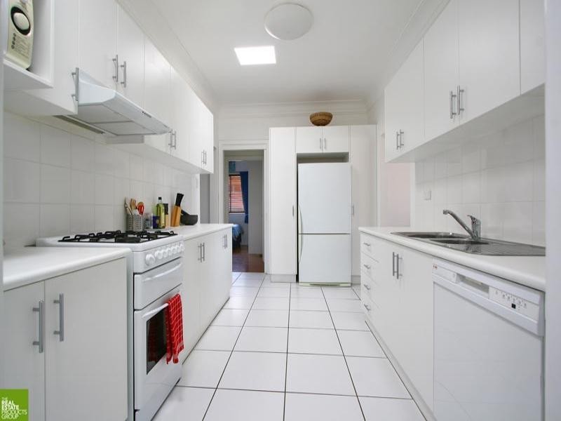 61 Kurrajong Street, Windang NSW 2528