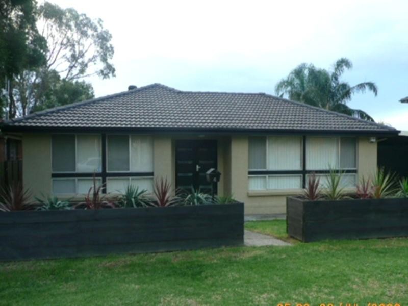 4 Gumnut Street, Albion Park Rail NSW 2527