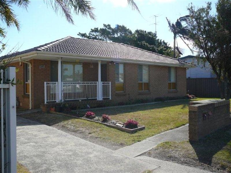 1/232 Windang Road, Windang NSW 2528
