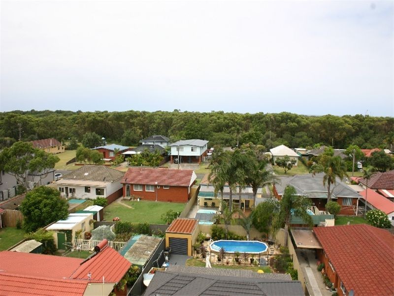 30 Ocean Street, Windang NSW 2528