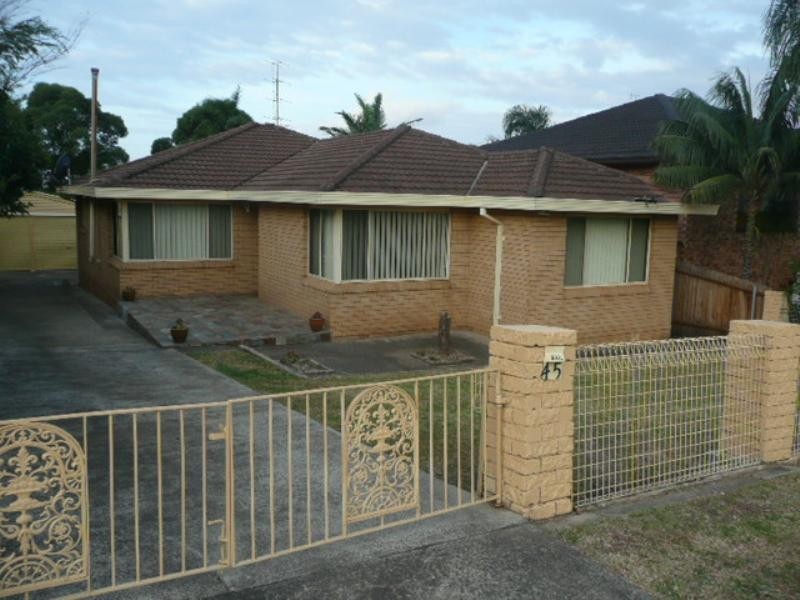 45 Captain Cook Drive, Barrack Heights NSW 2528