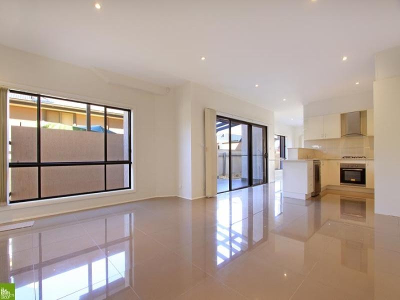 2a Edward Street, Barrack Heights NSW 2528