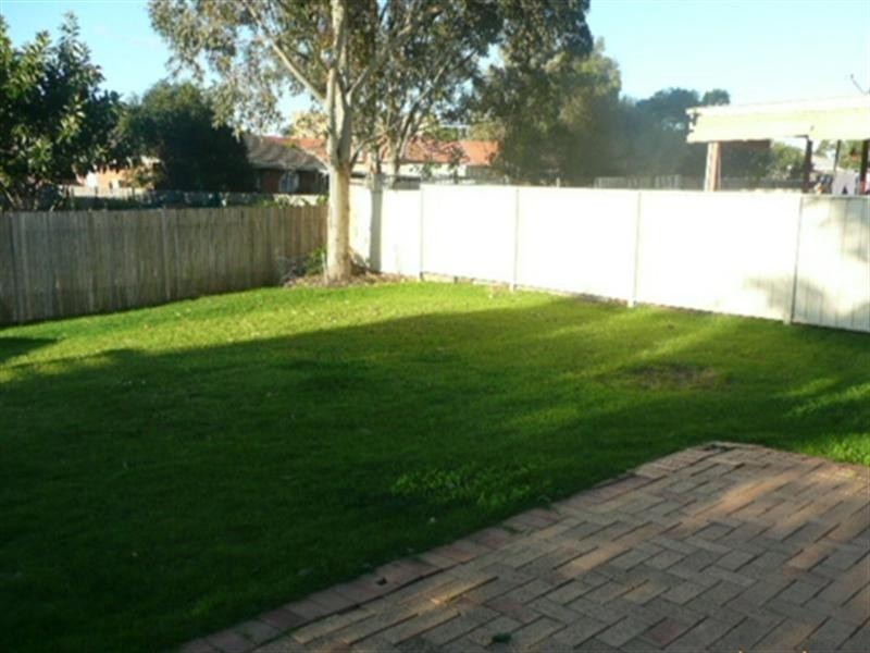 5 Tuggerah Circuit, Flinders NSW 2529