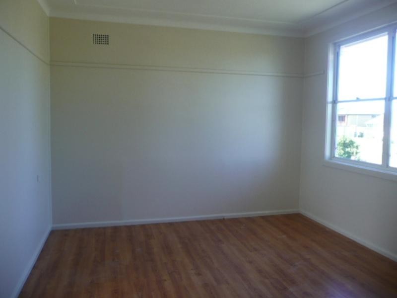 30 Derby Street, Berkeley NSW 2506