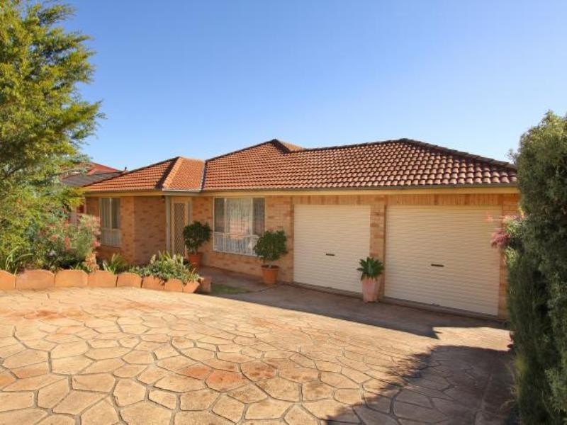 10 Mungo Place, Flinders NSW 2529