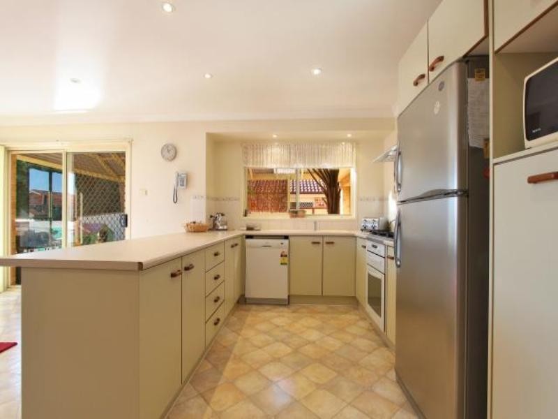 10 Mungo Place, Flinders NSW 2529